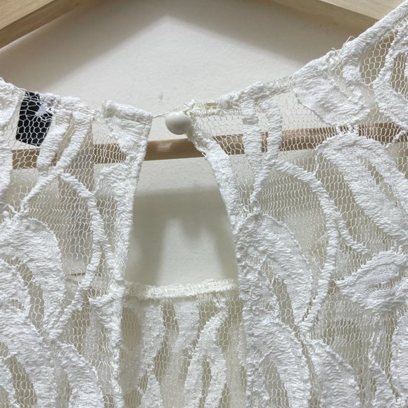 Eyeshadow Lace Peplum Top sz XS - Picture 7 of 12